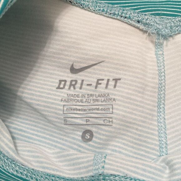Nike Dri Fit crop legging green/white striped - Picture 6 of 6